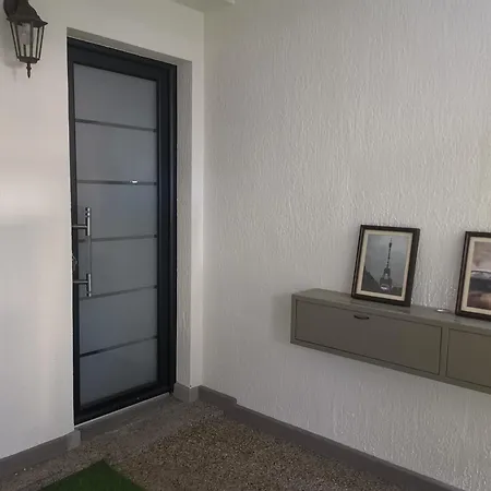 Vukajlo Petit Apartment *
